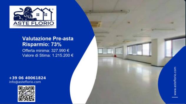ufficio in vendita a Cento
