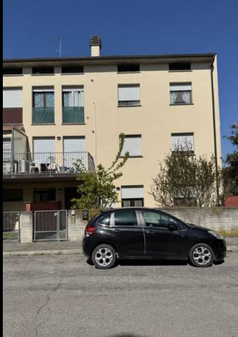 appartamento in vendita a Cento in zona Renazzo