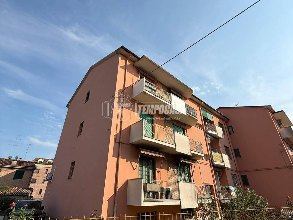 appartamento in vendita a Cento