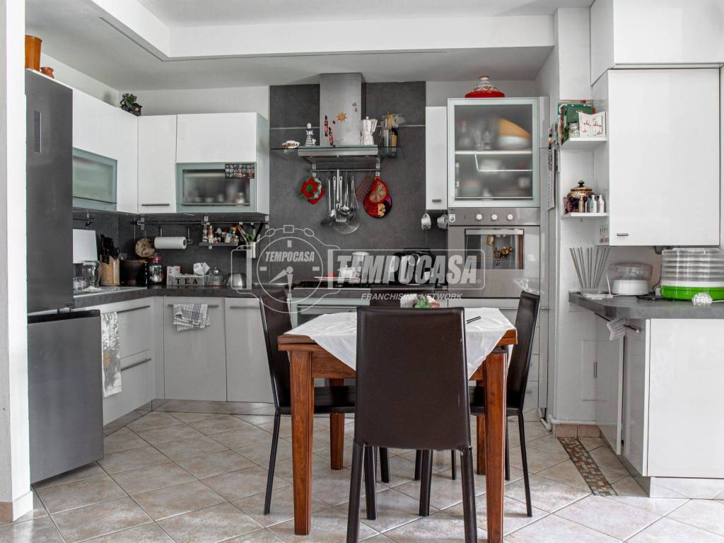 appartamento in vendita a Cento