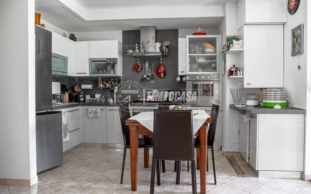 appartamento in vendita a Cento