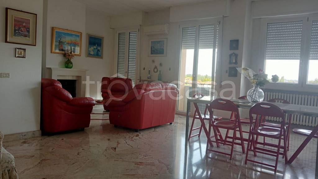 appartamento in vendita a Cento