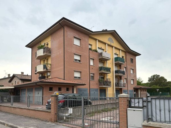 appartamento in vendita a Cento