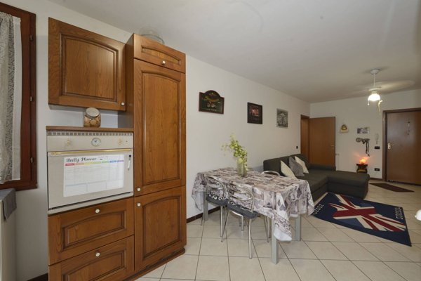 appartamento in vendita a Cento in zona Casumaro
