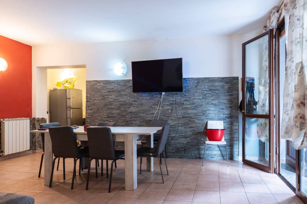 appartamento in vendita a Cento in zona Renazzo