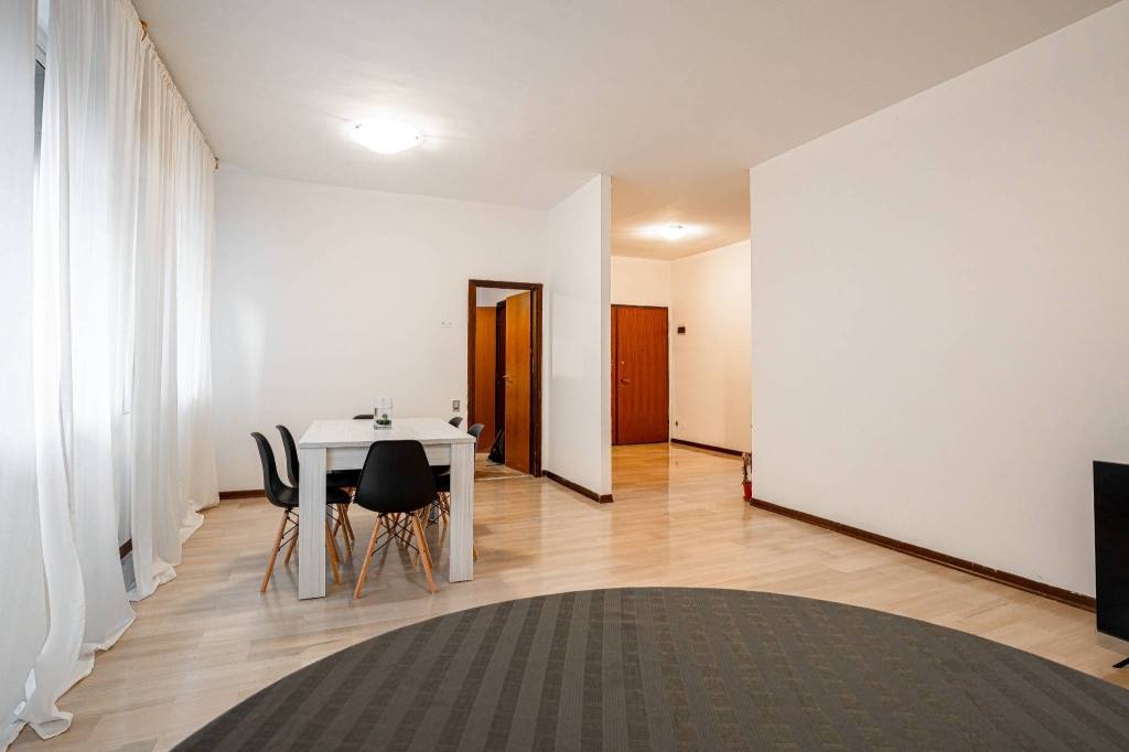 appartamento in vendita a Cento