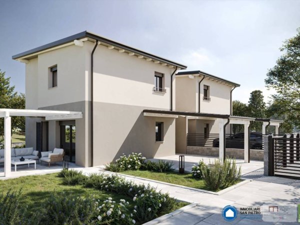 casa indipendente in vendita a Cento