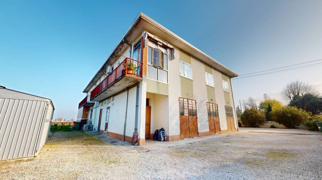 appartamento in vendita a Cento