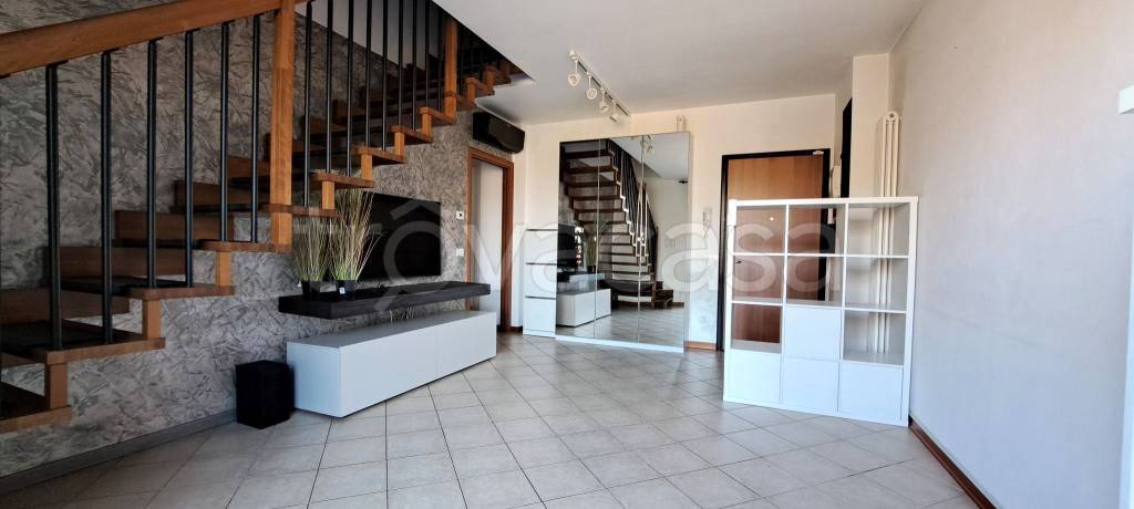 appartamento in vendita a Cento