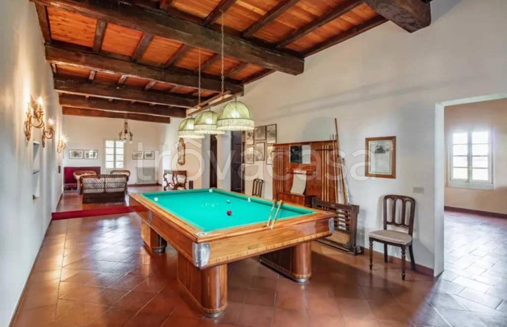 casa indipendente in vendita a Cento