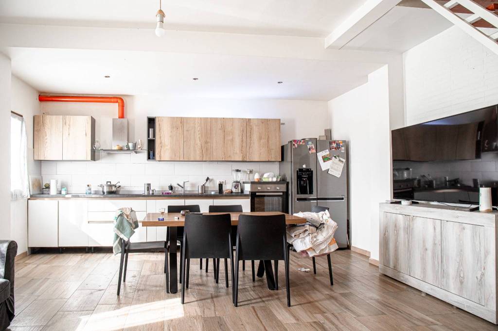 casa indipendente in vendita a Cento in zona Renazzo