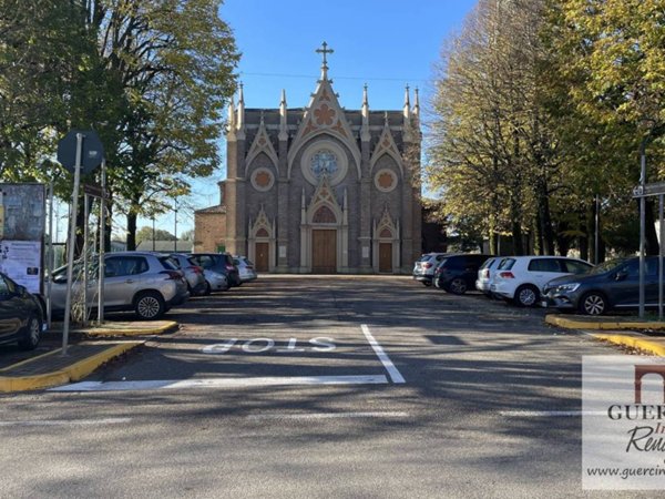 terreno agricolo in vendita a Cento in zona Alberone