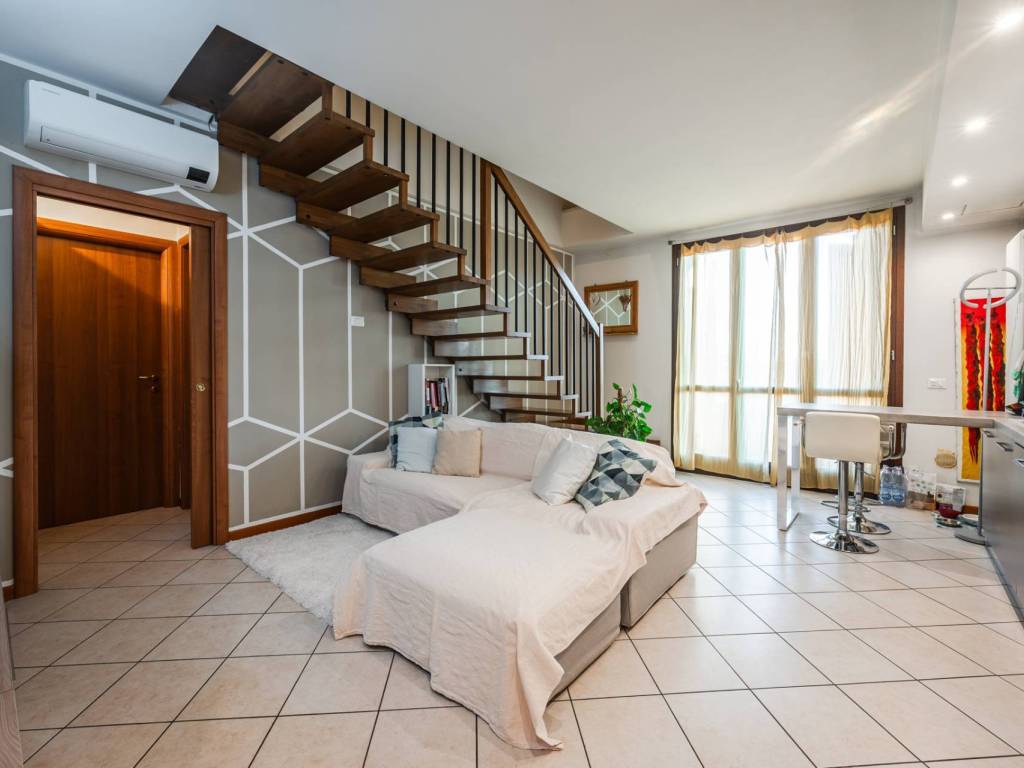 appartamento in vendita a Cento