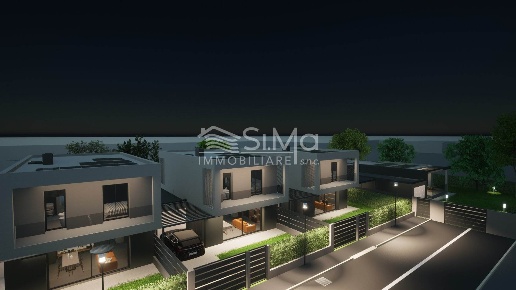 casa indipendente in vendita a Cento