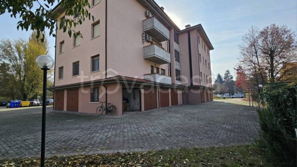 appartamento in vendita a Cento