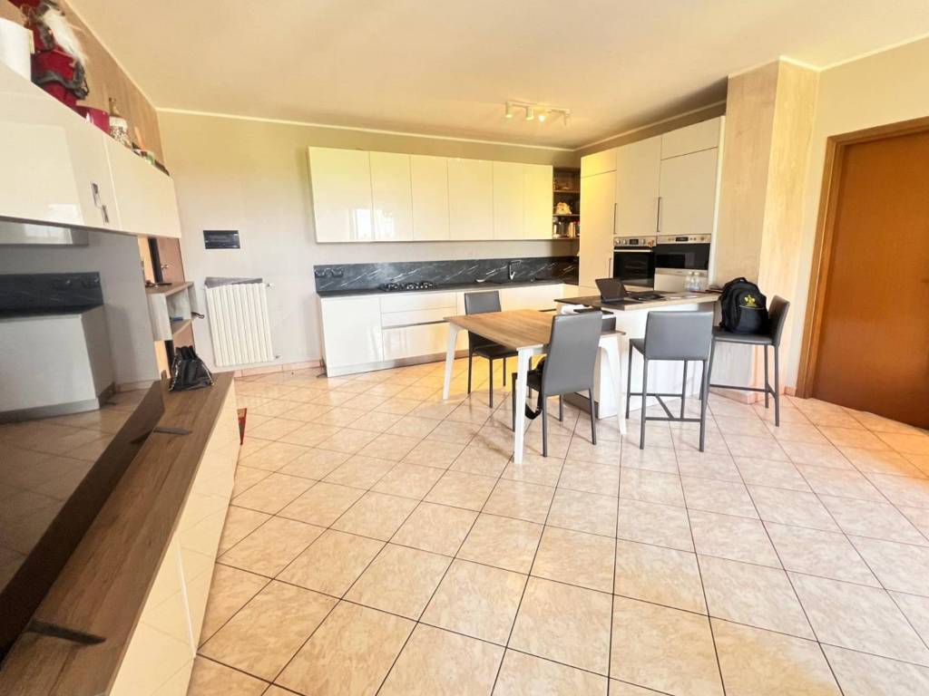 appartamento in vendita a Cento