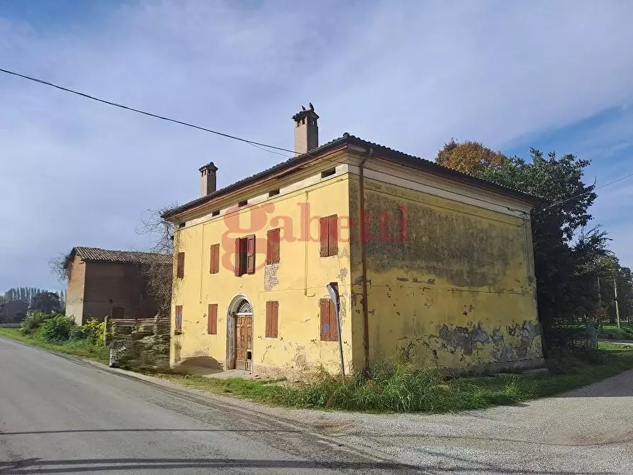 casa indipendente in vendita a Cento in zona Renazzo