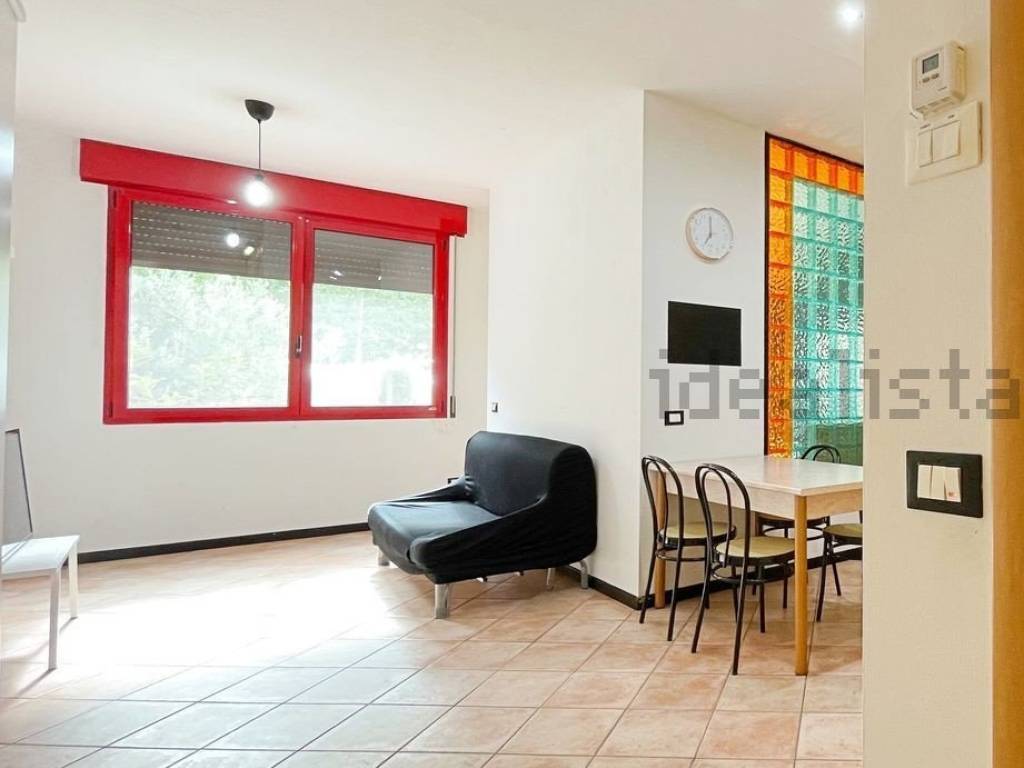 appartamento in vendita a Cento in zona Buonacompra