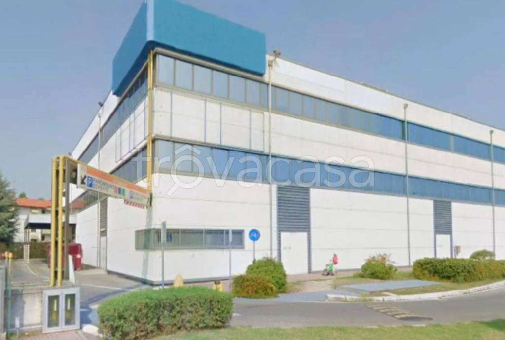 ufficio in vendita a Cento