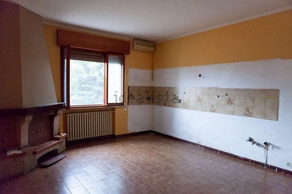 appartamento in vendita a Cento in zona Casumaro