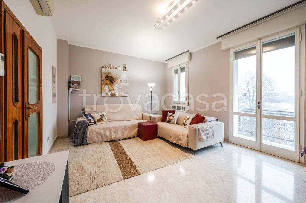 appartamento in vendita a Cento