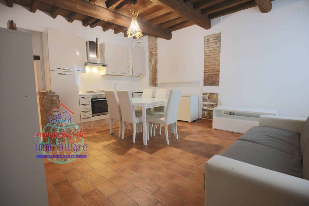 appartamento in vendita a Cento