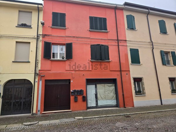 appartamento in vendita a Cento