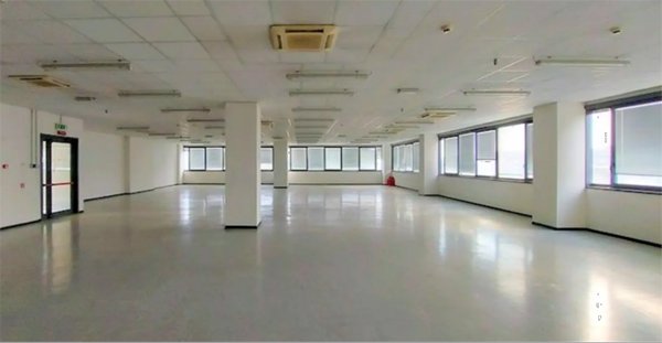 ufficio in vendita a Cento