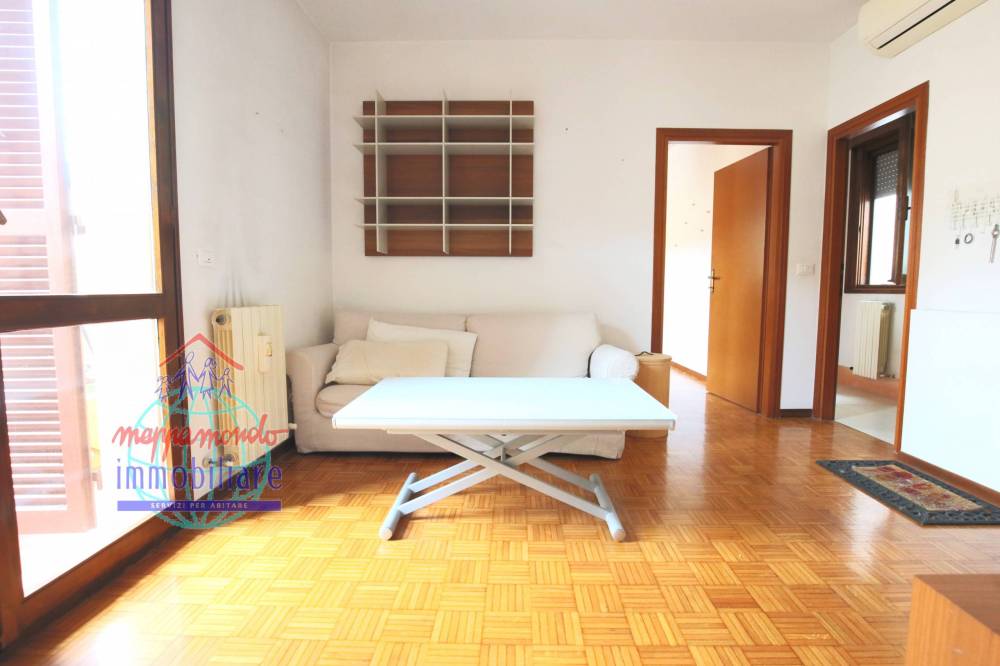 appartamento in vendita a Cento