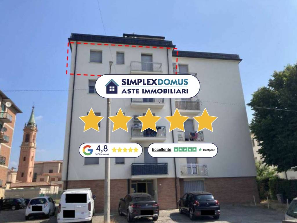 appartamento in vendita a Cento in zona Renazzo