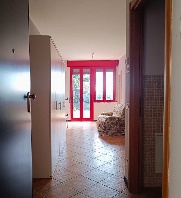 appartamento in vendita a Cento in zona Buonacompra