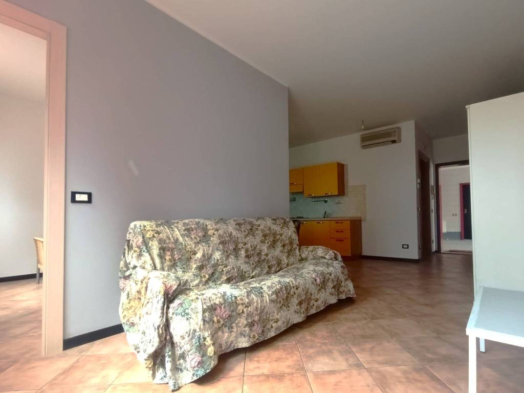 appartamento in vendita a Cento in zona Buonacompra