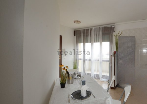 appartamento in vendita a Cento in zona Corporeno