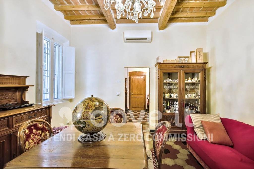 casa indipendente in vendita a Cento in zona Casumaro