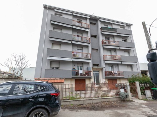 appartamento in vendita a Cento