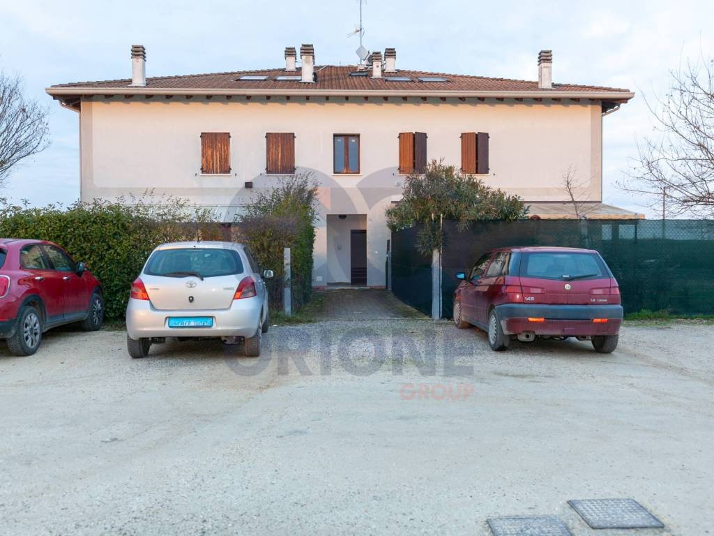appartamento in vendita a Cento