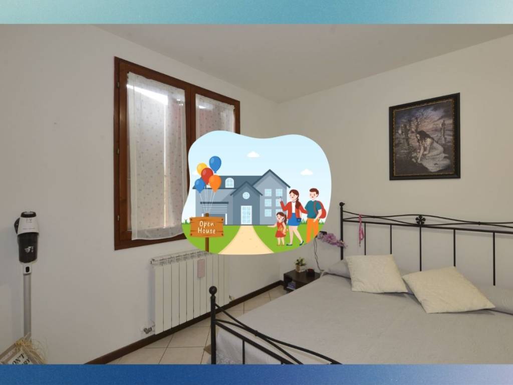 appartamento in vendita a Cento in zona Casumaro