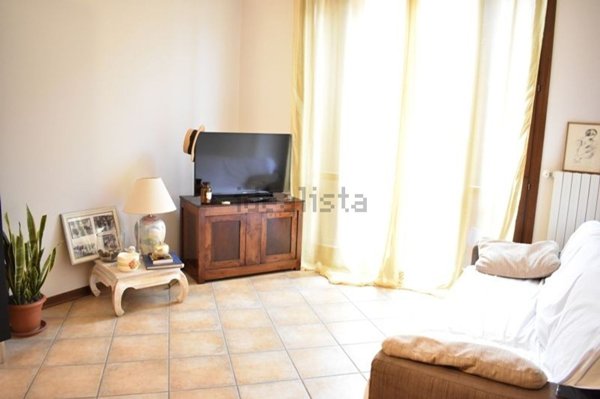 appartamento in vendita a Cento in zona Corporeno