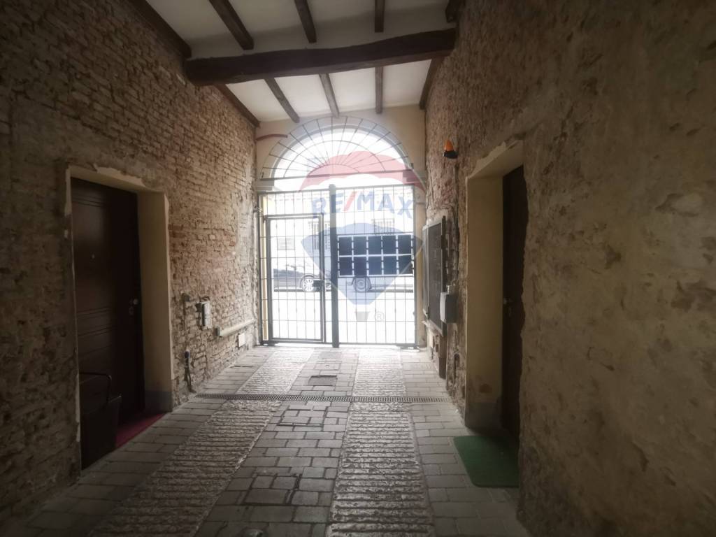 appartamento in vendita a Cento