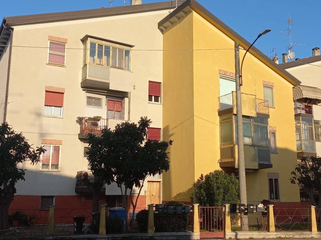 appartamento in vendita a Cento