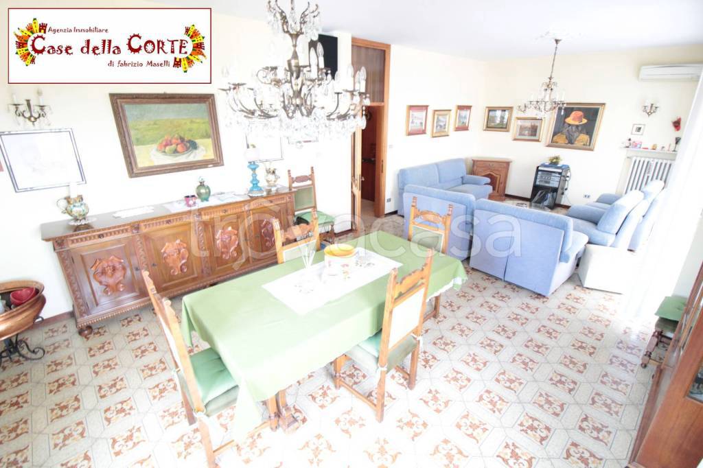 appartamento in vendita a Cento