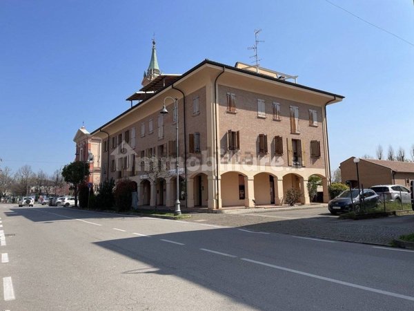 appartamento in vendita a Cento in zona Renazzo
