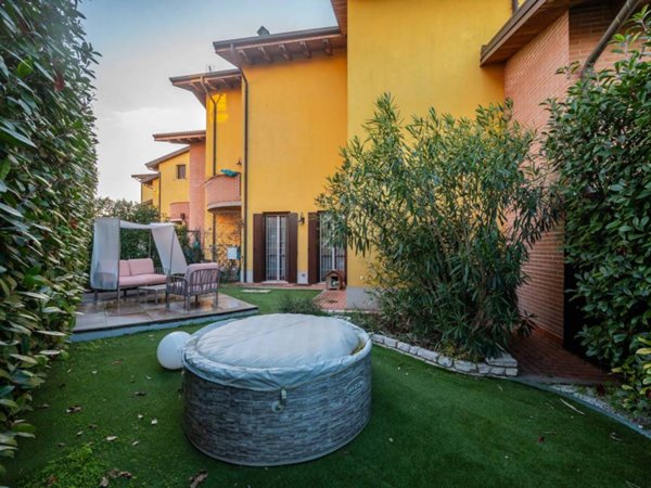 appartamento in vendita a Cento