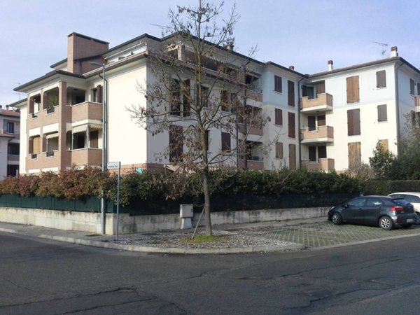 appartamento in vendita a Cento