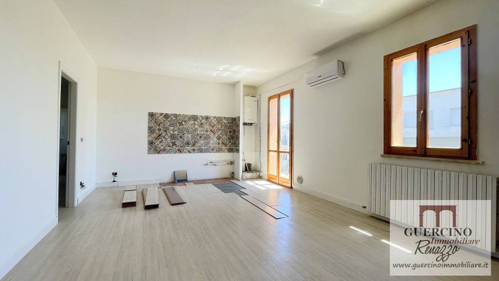 appartamento in vendita a Cento in zona Renazzo