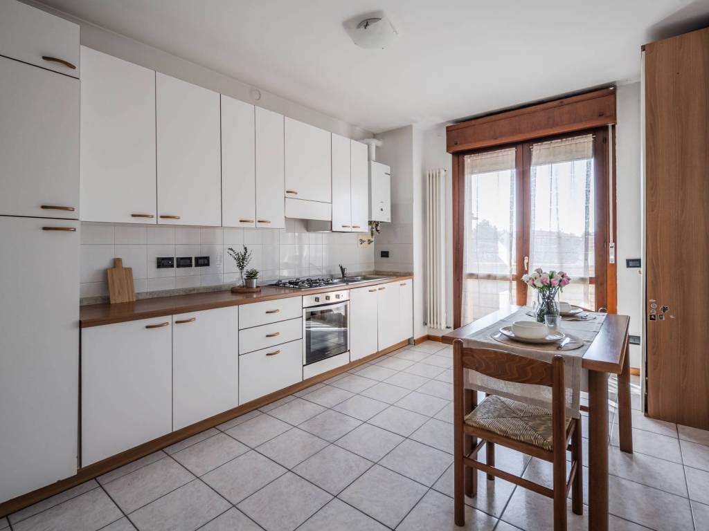 appartamento in vendita a Cento