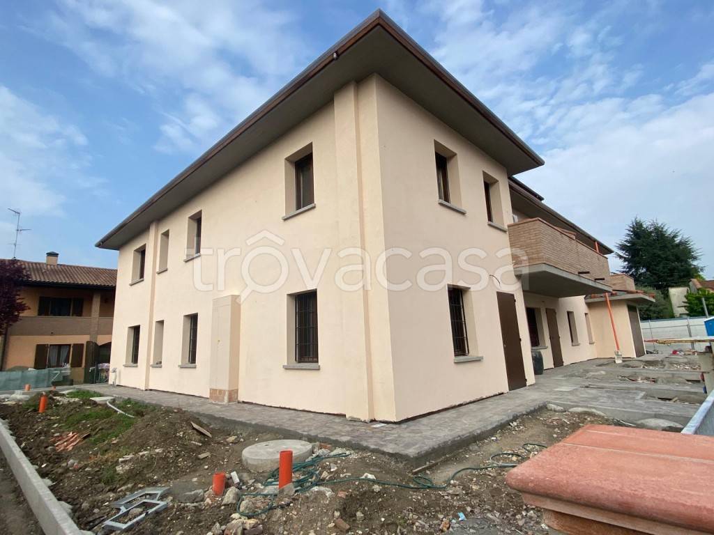appartamento in vendita a Cento