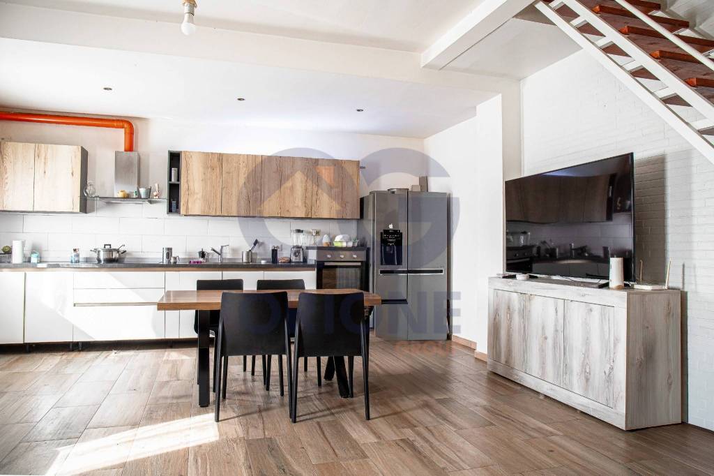 casa indipendente in vendita a Cento in zona Renazzo