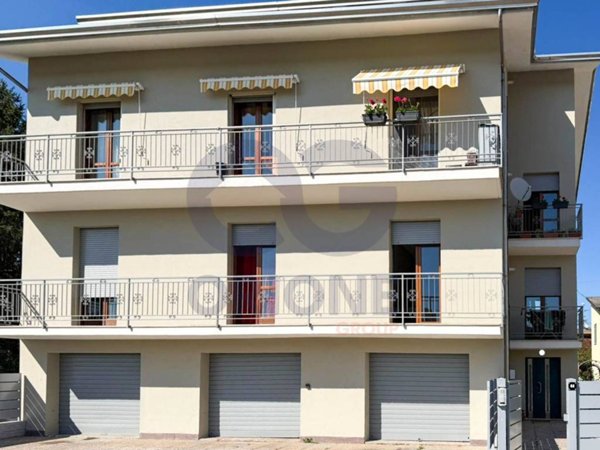 appartamento in vendita a Cento
