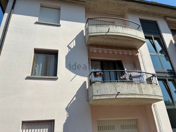 appartamento in vendita a Cento in zona Casumaro